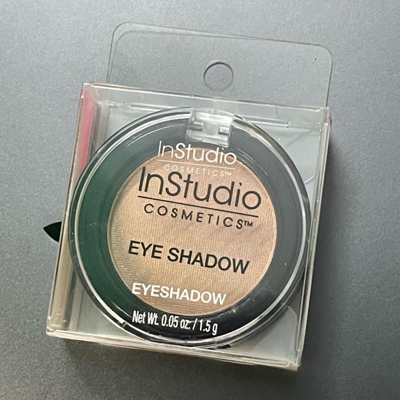 InStudio Eye Shadow single piece brand new - Picture 3 of 6